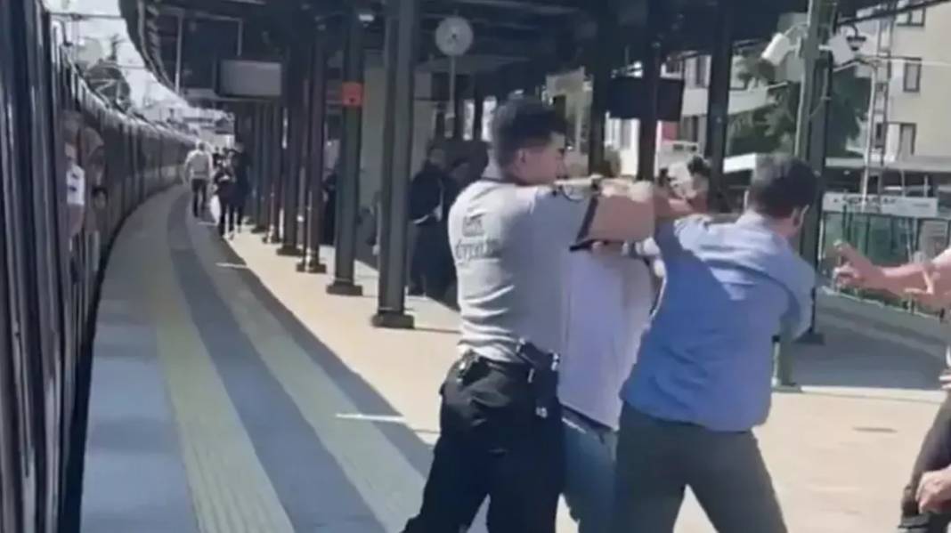 Marmaray'daki darp olayı: Hakikat ortaya çıktı, troller ters köşe oldu! 4